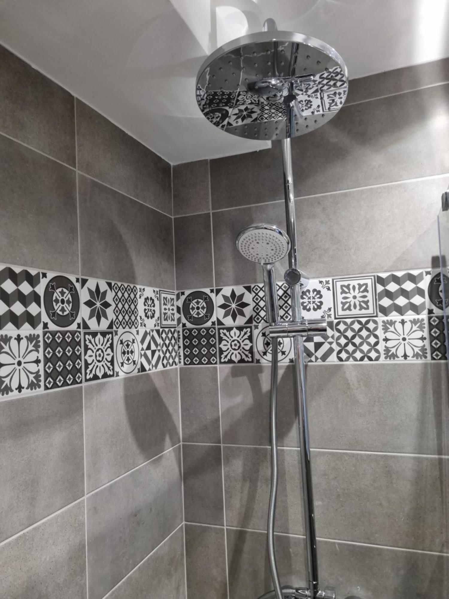 Superbe T2 Tout Confort 3 Etoiles, Entierement Renove Avec Piscine, Parking, Clim, Wifi, Netflix Ла-Гранд-Мот Экстерьер фото